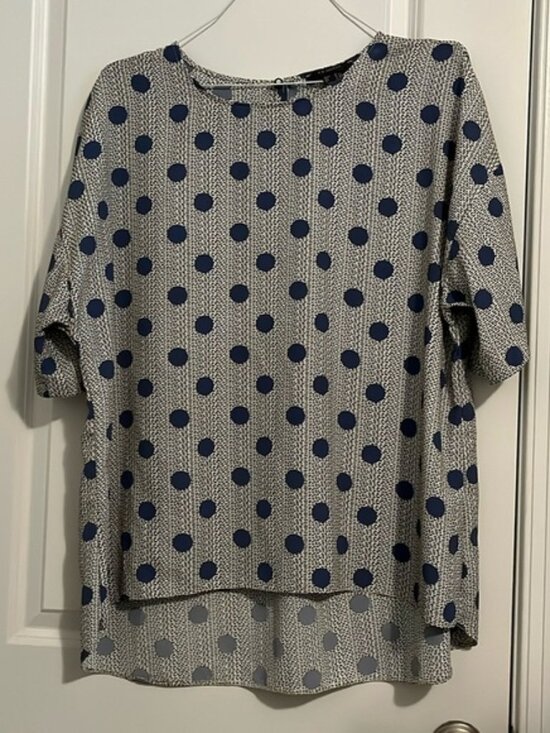 Tops - High-Low Polka Dot Top